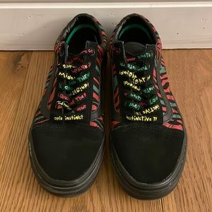 Vans! Tribe Called Quest size 6